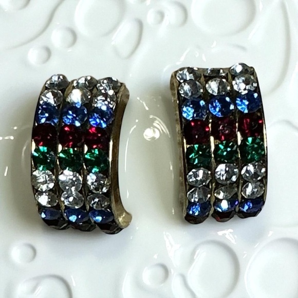Vintage Jewelry - Elegant Multicolor Crystal Earrings